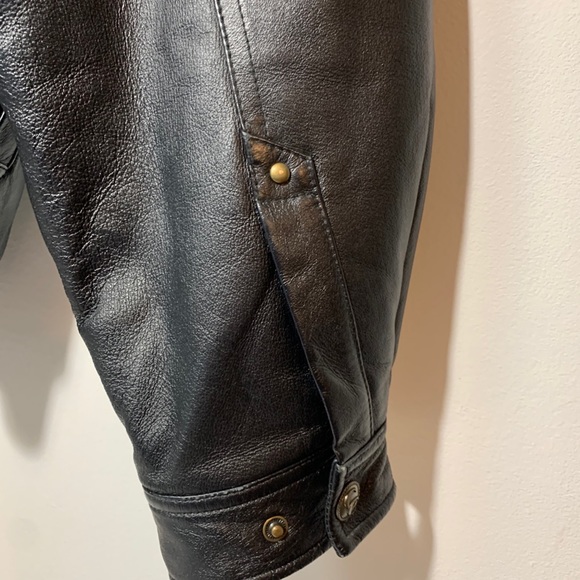 Women’s Cripple Creek 100% Leather Jacket - Picture 10 of 16